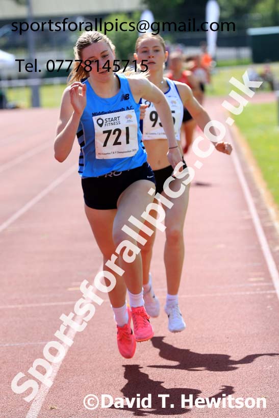 Womens Seniors and Under-20s 800 metres, 2024 North Eastern Track and Field Champs., Middlesbrough.  Photo: David T. Hewitson/Sports for All Pics